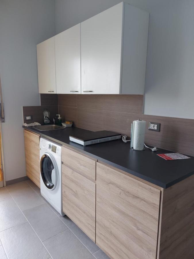 Fare Bnb - Room Del Parco Reggio Emilia Eksteriør billede