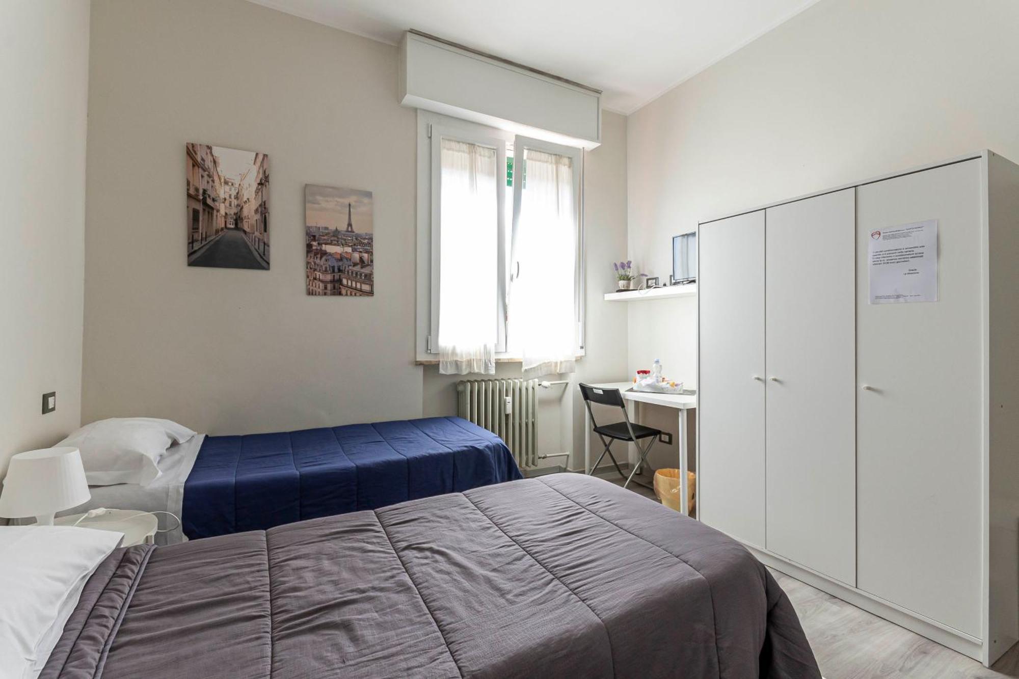 Fare Bnb - Room Del Parco Reggio Emilia Eksteriør billede